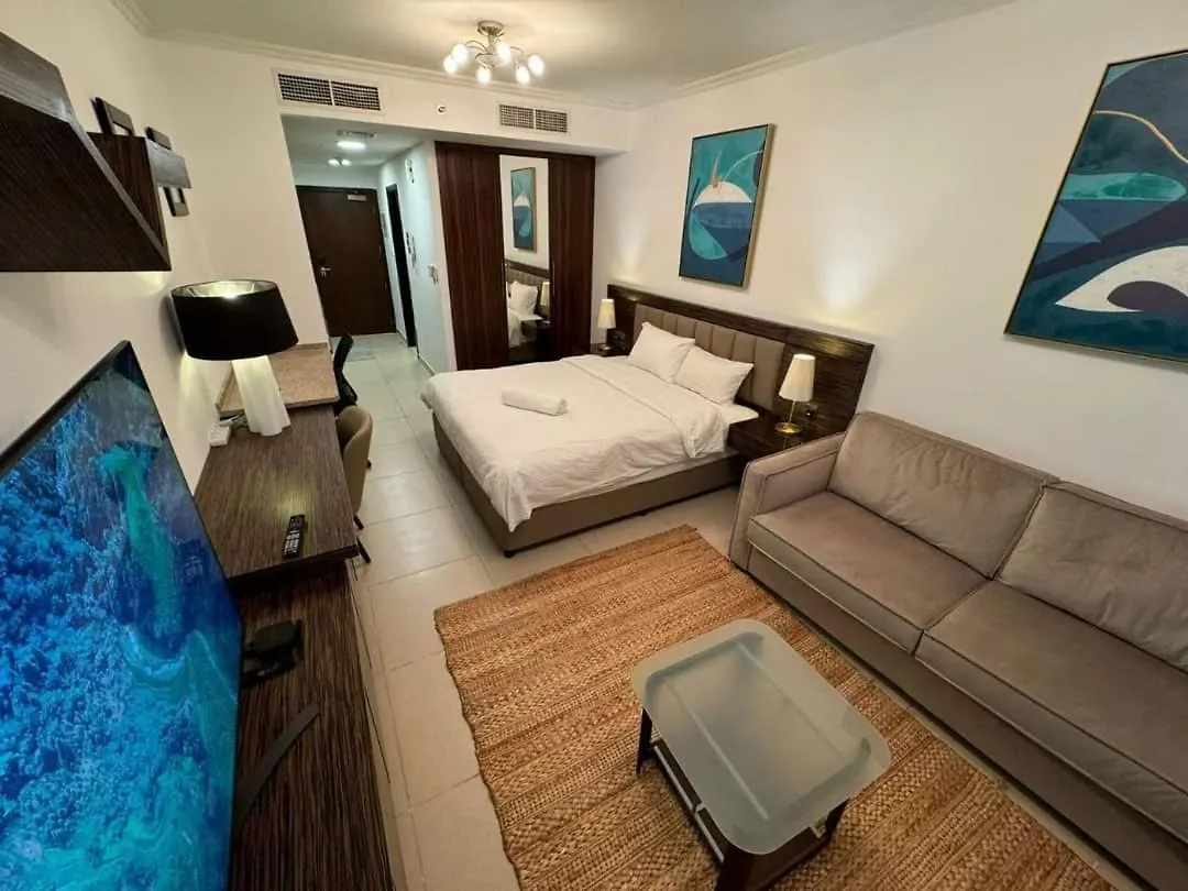 Stunning Apartment - High Floor - Canal View Dubai 0*,