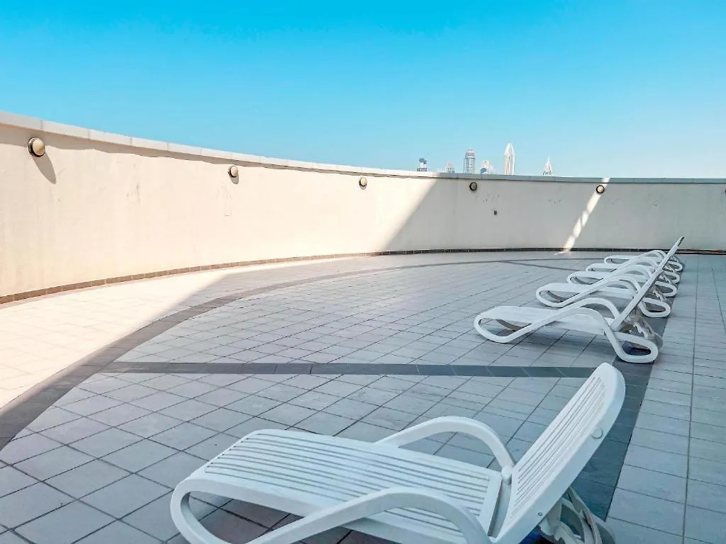 Stunning Apartment - High Floor - Canal View Dubai